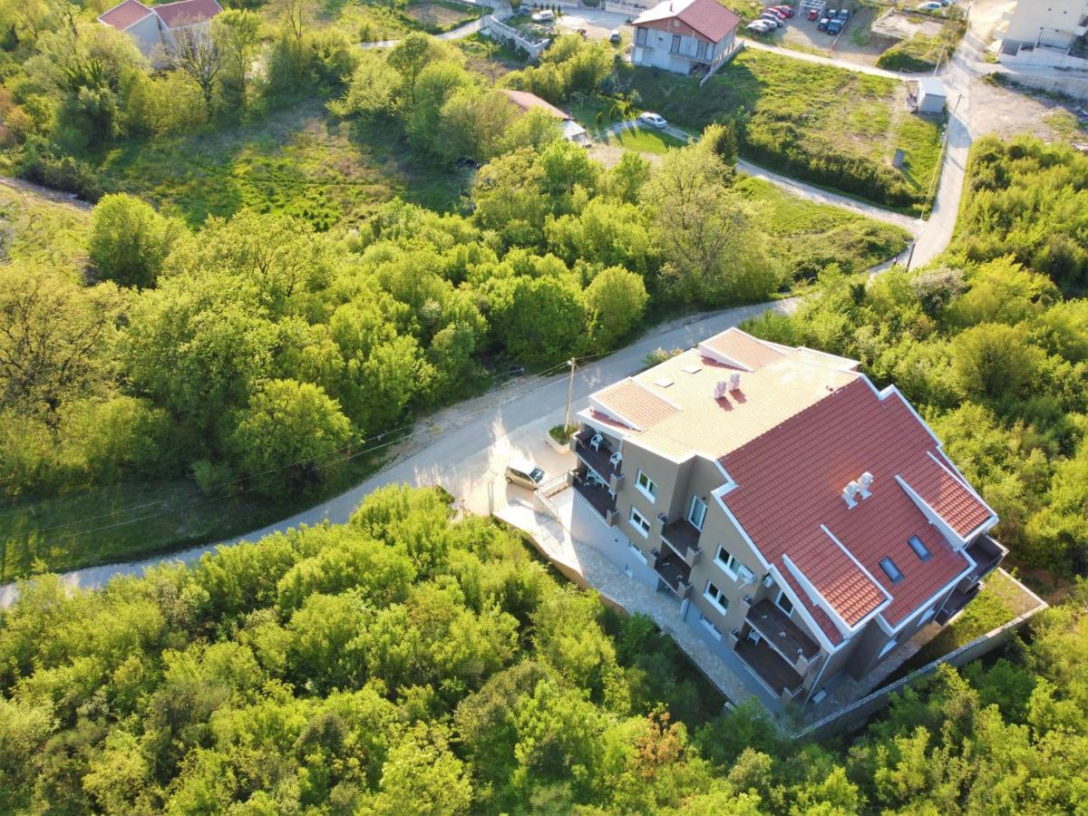 Divine Apartments Budva Lastva Grbaljska Exterior photo